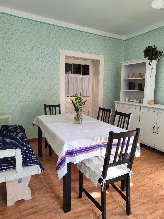 Bed and Breakfast Ethno&Coffee House Tulip Glozan Exterior foto
